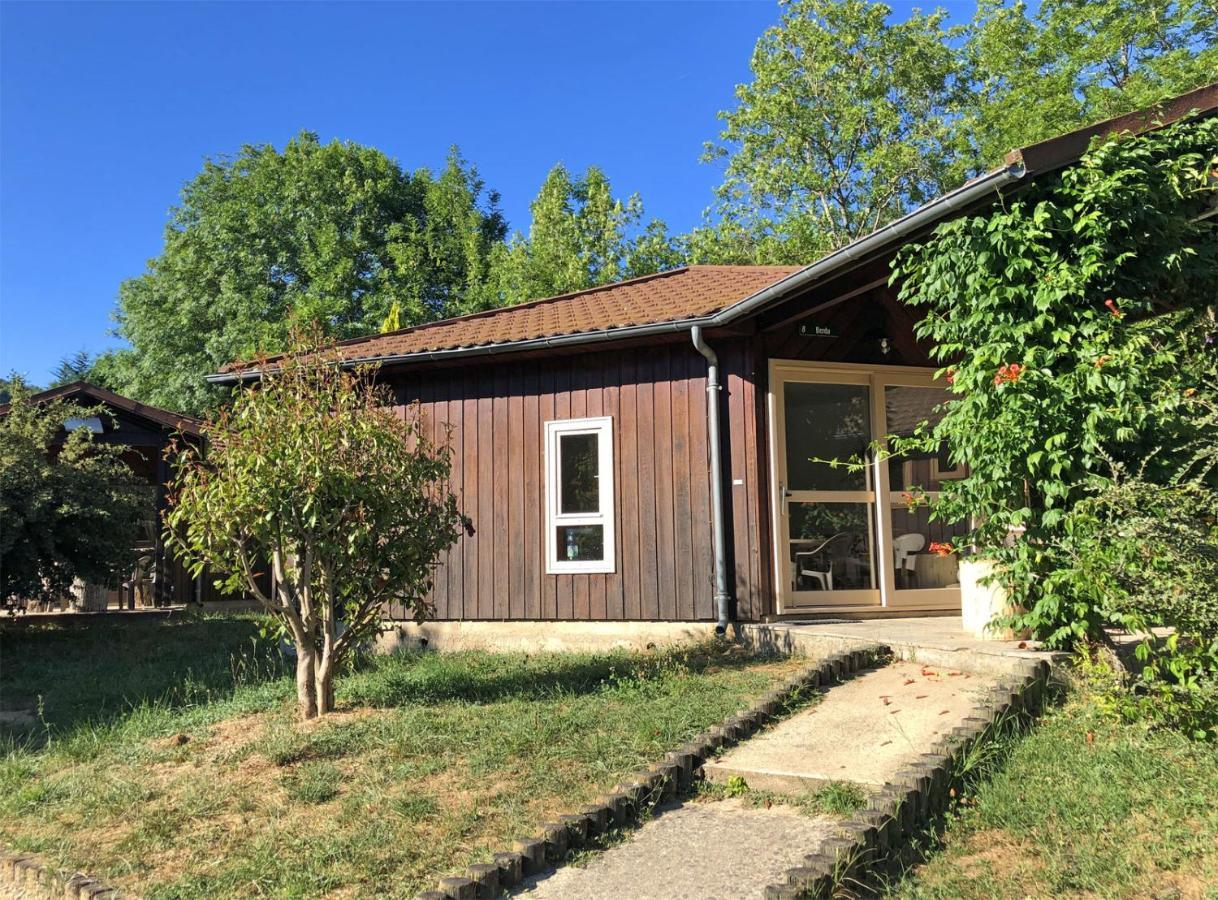 Chalet Cosy Nature Alzon Exterior photo